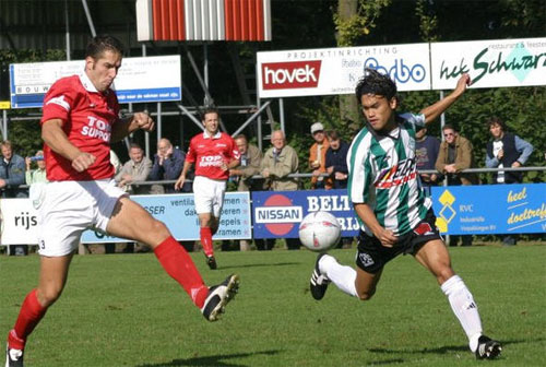 Exselsior '31 - Sc. Genemuiden (Copyright  Berend Kreijkes) 